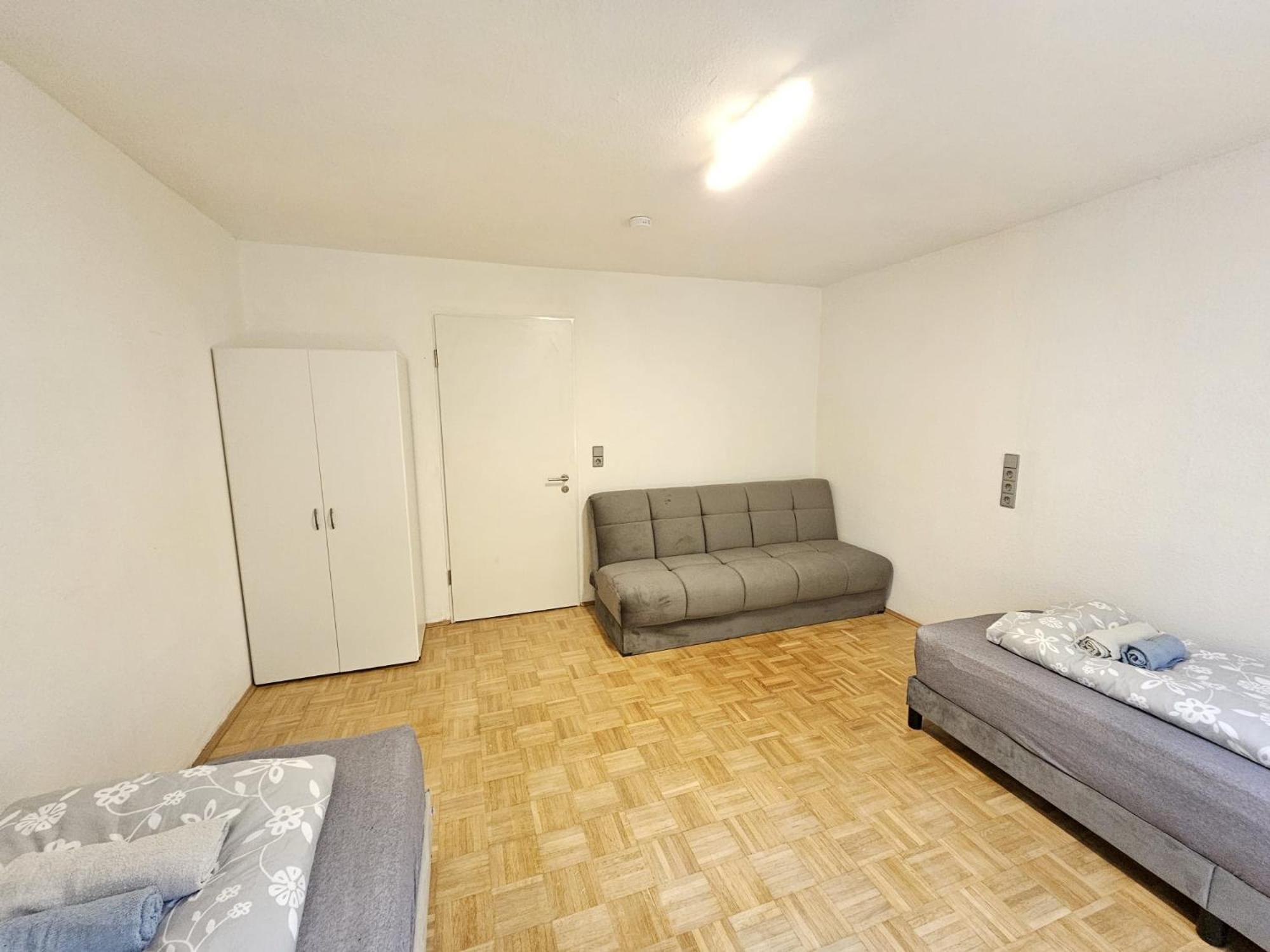 Wohnreich Mitte -1b- 2er Wg Homestay Blaustein