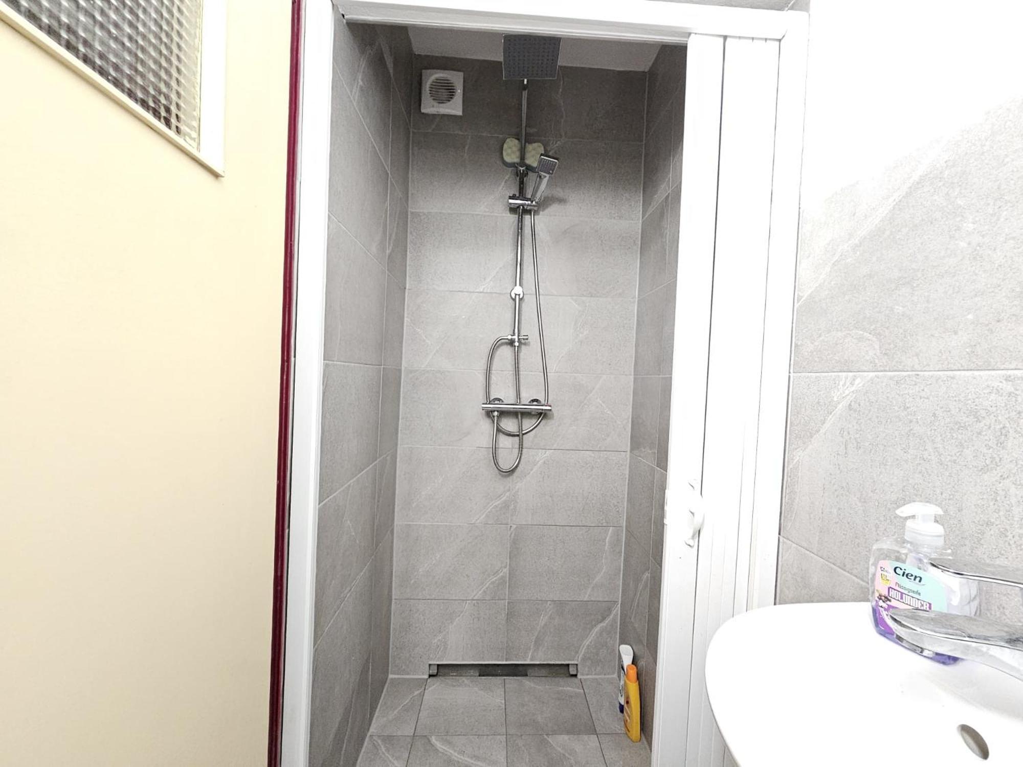 Homestay Wohnreich Mitte -1b- 2er Wg *
